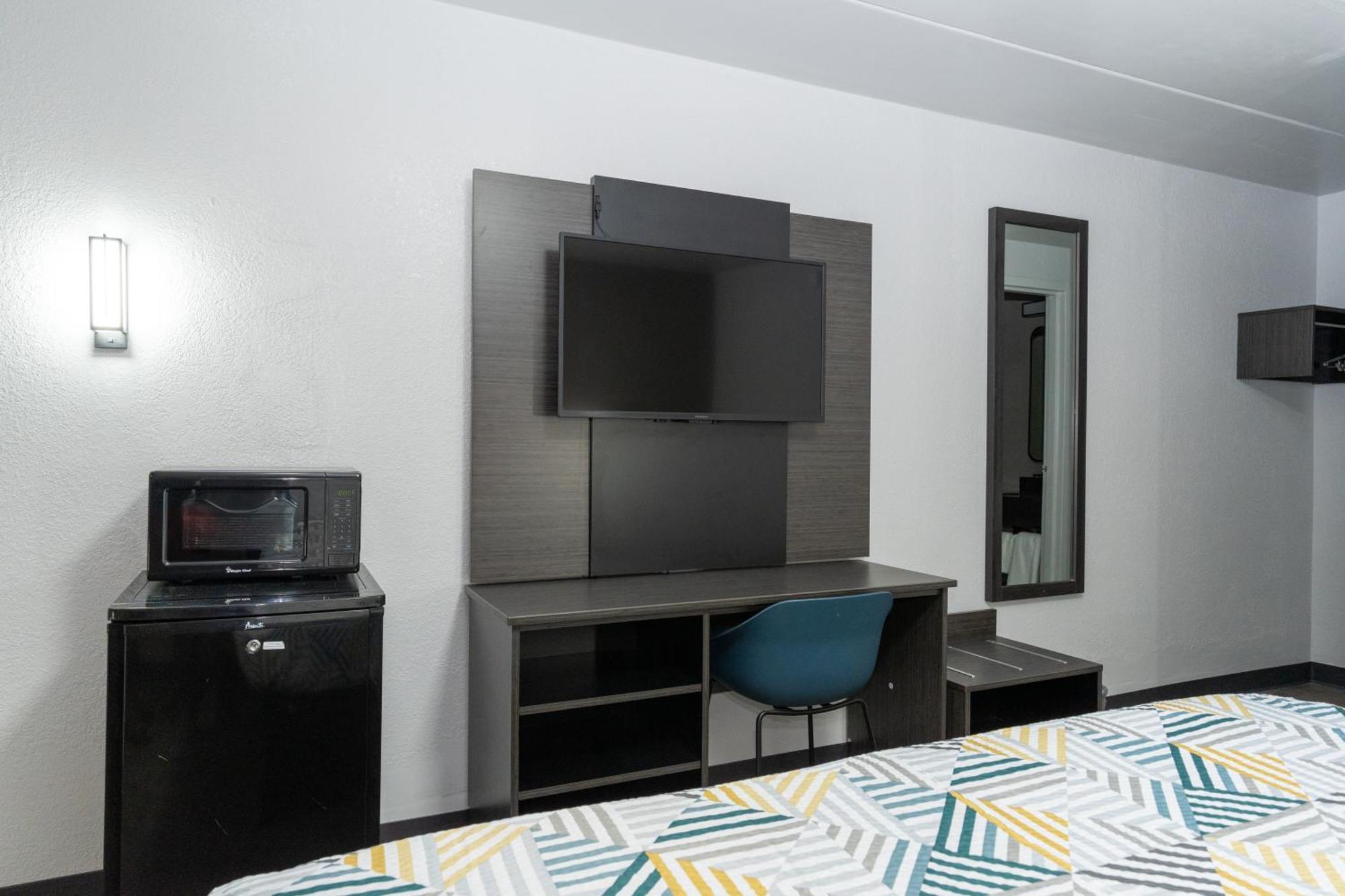 Motel 6-Cincinnati, Oh شارونفيل المظهر الخارجي الصورة