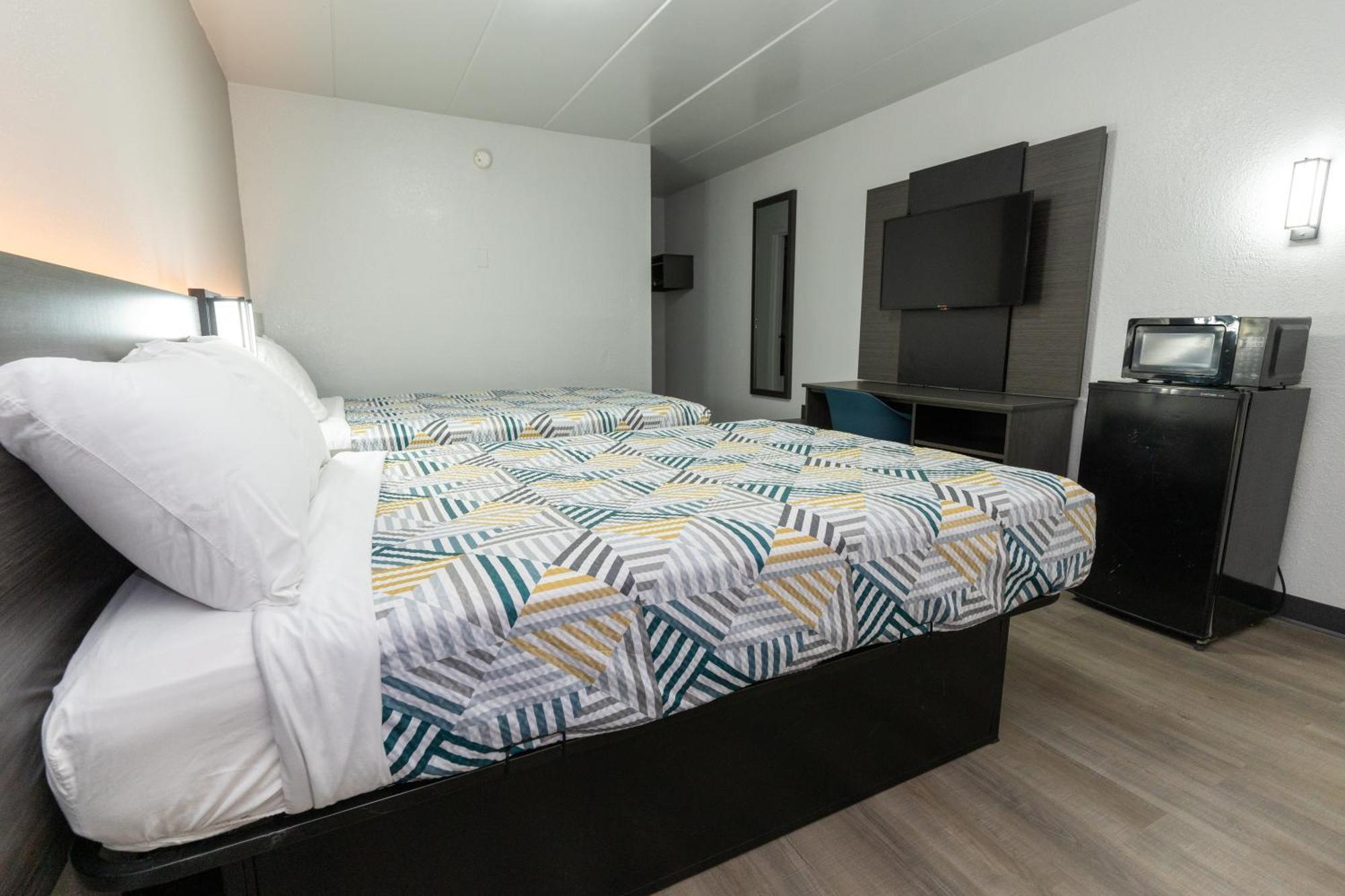 Motel 6-Cincinnati, Oh شارونفيل المظهر الخارجي الصورة