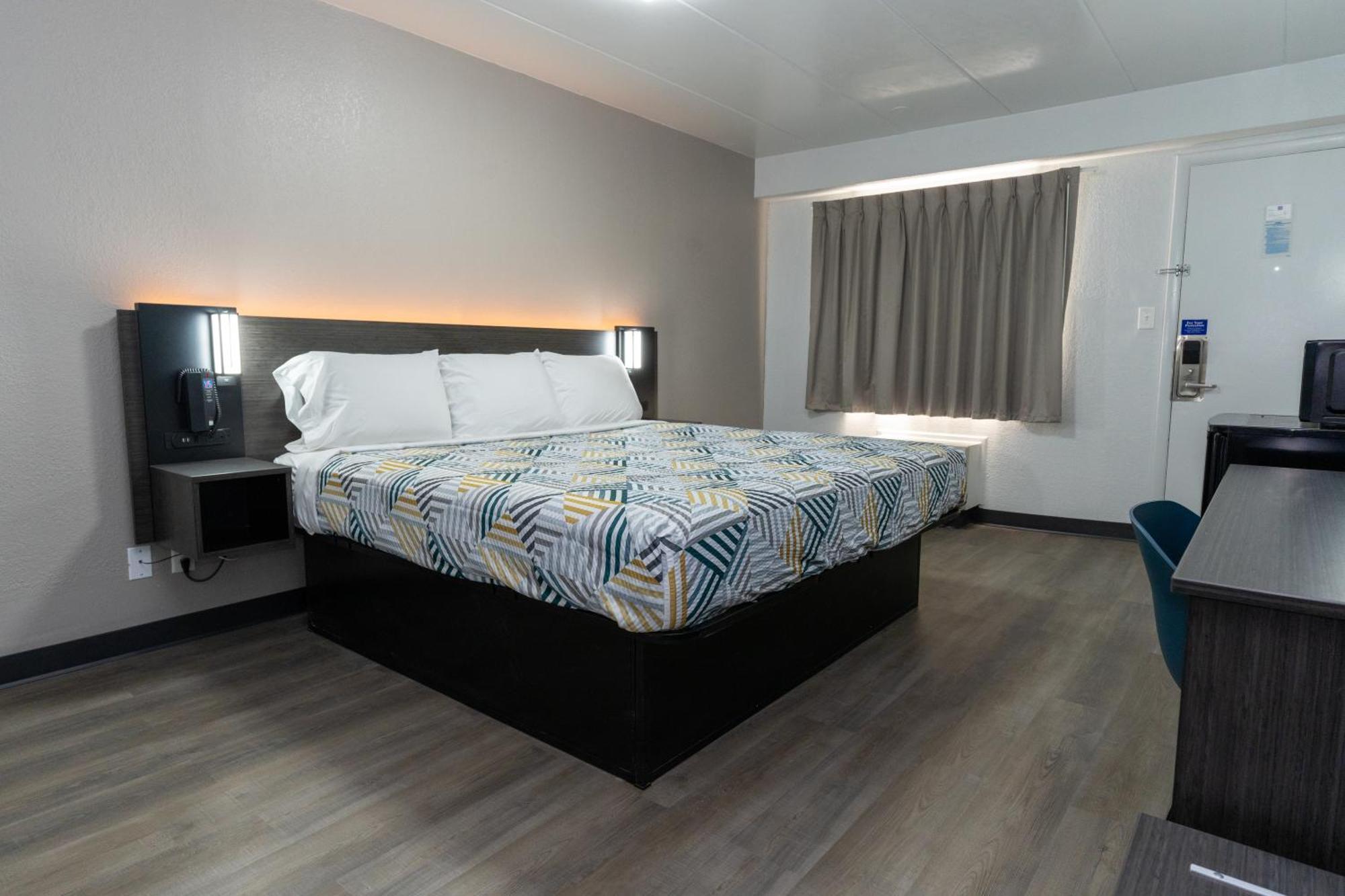Motel 6-Cincinnati, Oh شارونفيل المظهر الخارجي الصورة